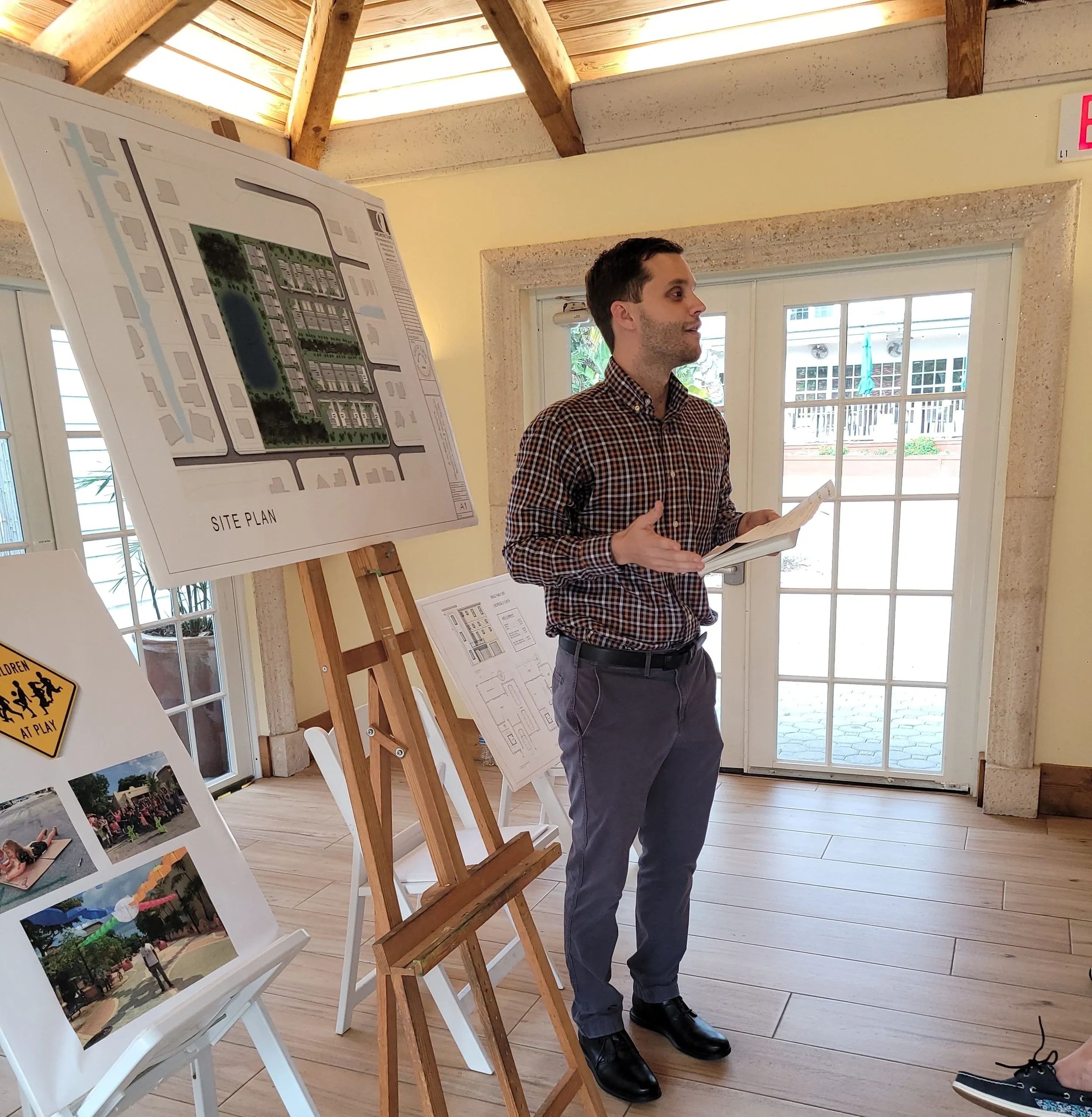 Canon Sandora presenting site plans